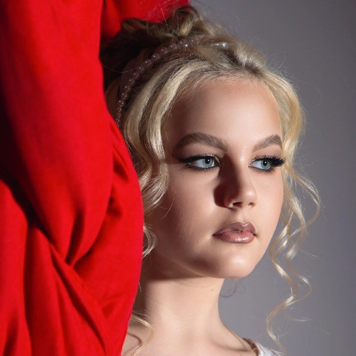 Алёна Балашова