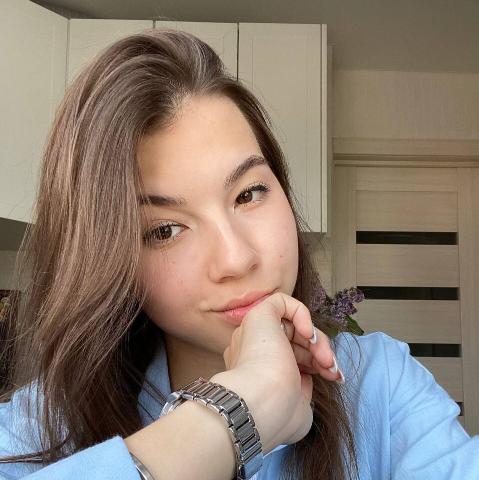 Елизавета Хлопунова