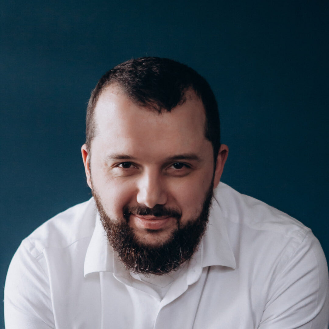 Павел Постикэ