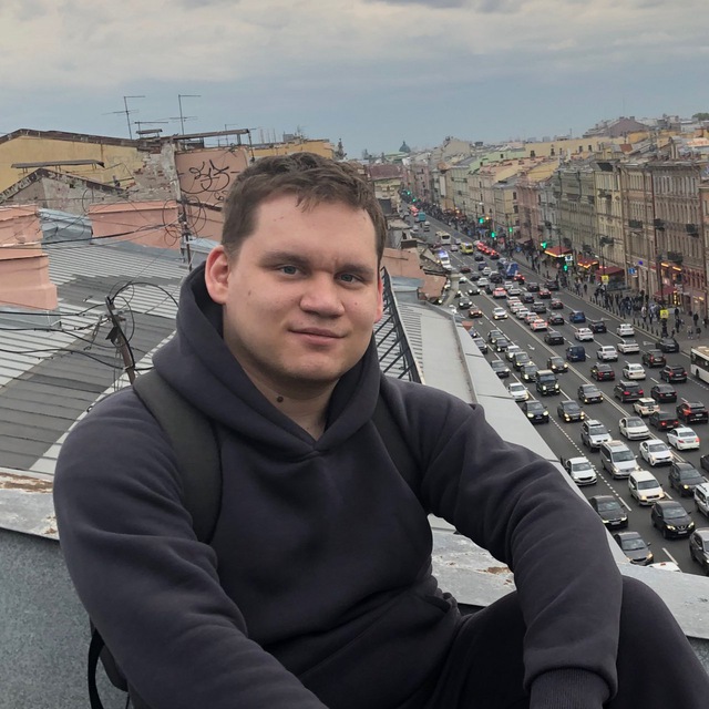 Леонид Зверев